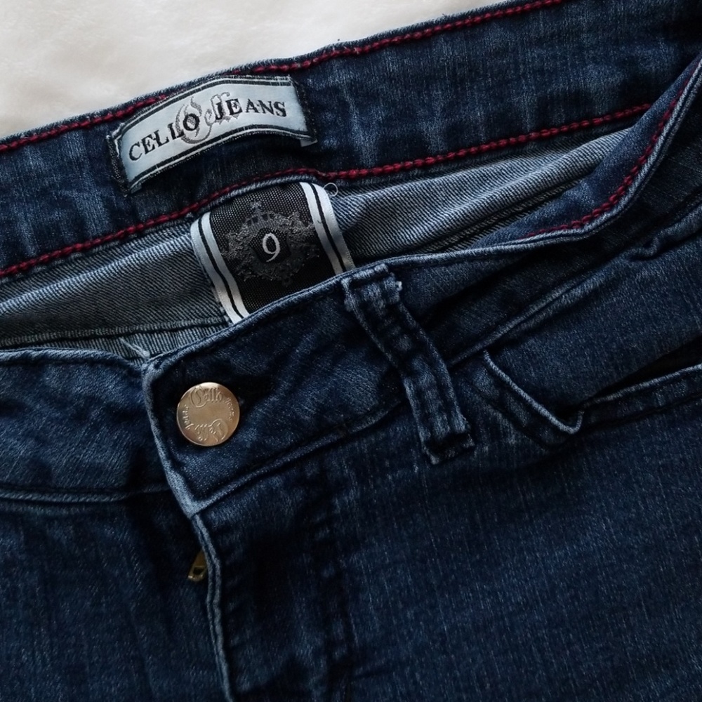 Skinny jeans